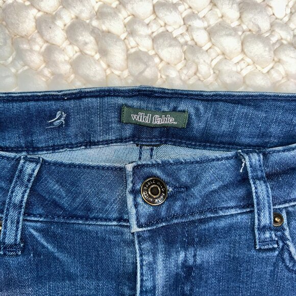 Mid rise flare jeans - Picture 2 of 3